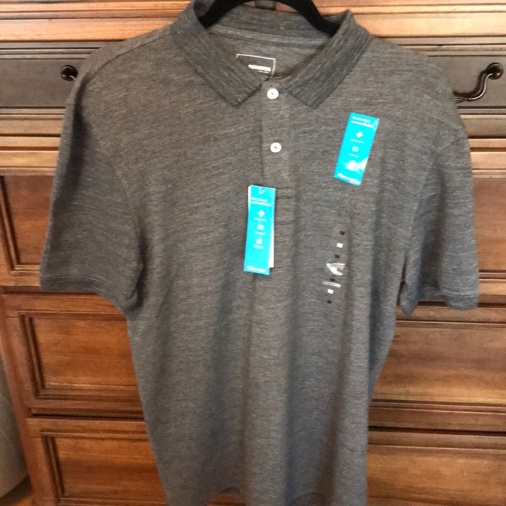 Men’s size m short sleeve gray short sleeve with two buttons down in front